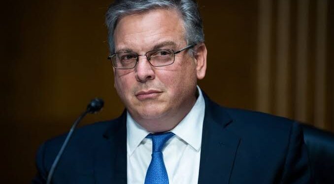 Washington development assistance is provided without loans: Blome