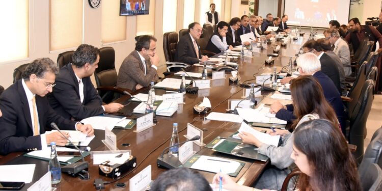 ECC okays increase in gas prices, trillion of rupees TSGs