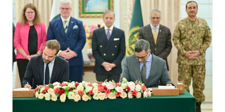 Tariff deal, Washington Islamabad ink MoU on critical minerals: initial investment of $500 million envisages