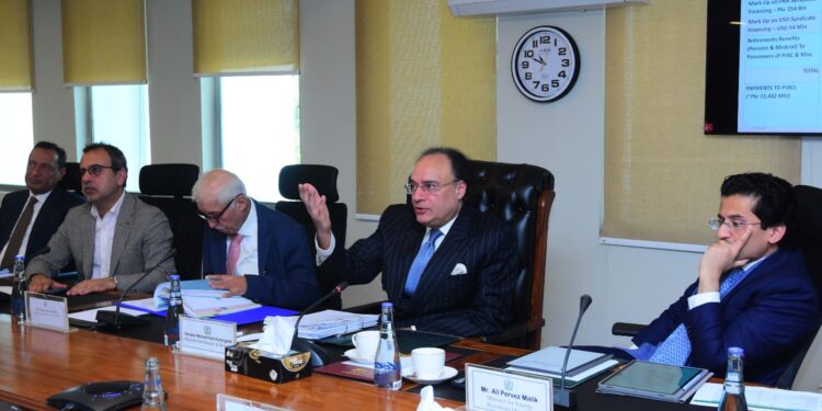 ECC tightens Overseas Pakistanis’used vehicles import schemes, revises OMCs, dealers margin