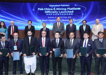 Islamabad, Beijing launch E-Mining platform, sign pacts