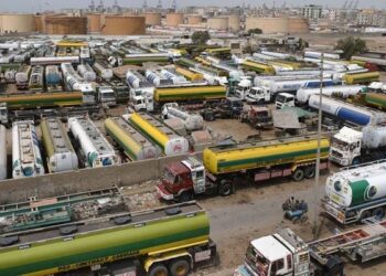 Cabinet modifies ECC decision on OMCs, dealers’ margins, links full increase to digitisation