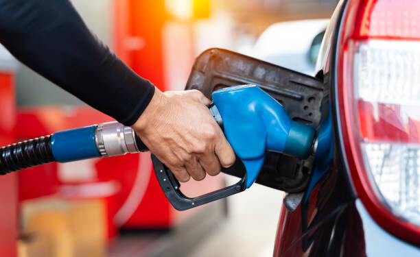 Hi-Octane Price Surge Reshapes SUV Economics as PHEVs, REEVs Emerge as Practical Alternative in Pakistan