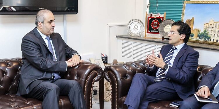 Islamabad, Doha agree to continue close coordination on LNG supply